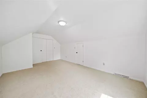 Bedroom - 1337 Badgley, Jackson, MI 49203 photo 10 of 10