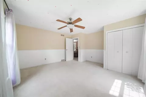 Bedroom - 1337 Badgley, Jackson, MI 49203 photo 2 of 10
