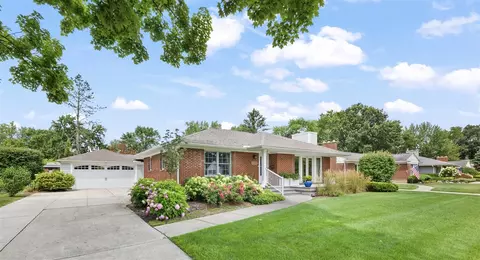 16236 Beechwood, Beverly Hills, MI 48025