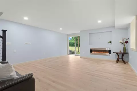 Living - 3053 Reed, Buchanan, MI 49107 photo 3 of 5