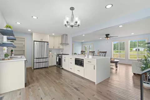 Kitchen - 3053 Reed, Buchanan, MI 49107 photo 2 of 6