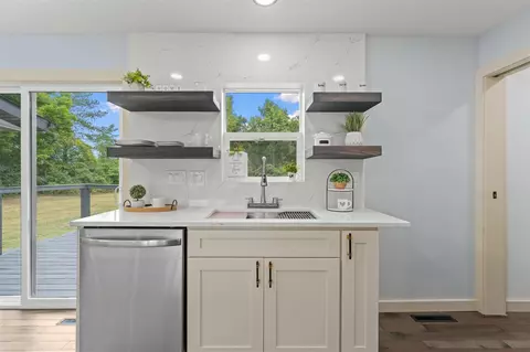 Kitchen - 3053 Reed, Buchanan, MI 49107 photo 4 of 6