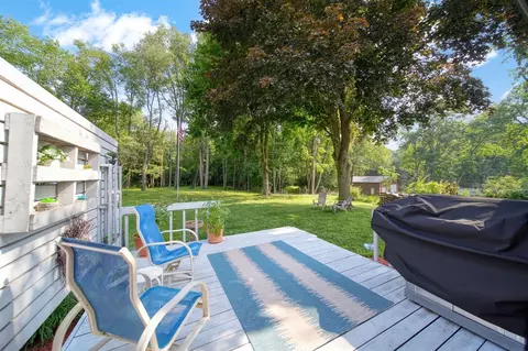 Exterior - 2933 Robinson, Jackson, MI 49203 photo 6 of 13