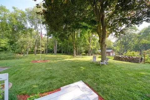 Exterior - 2933 Robinson, Jackson, MI 49203 photo 7 of 13