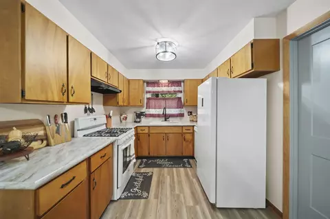 Kitchen - 2933 Robinson, Jackson, MI 49203 photo 1 of 1