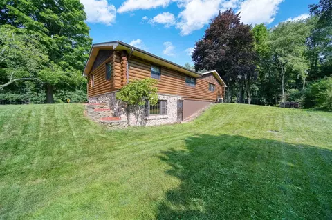 Exterior - 2933 Robinson, Jackson, MI 49203 photo 12 of 13