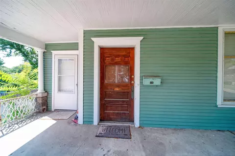 Exterior - 601 607 1st, Jackson, MI 49203 photo 2 of 6