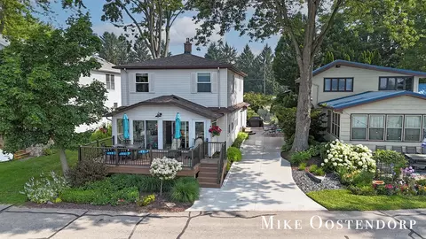 6342 Lakeshore, Saranac, MI 48881