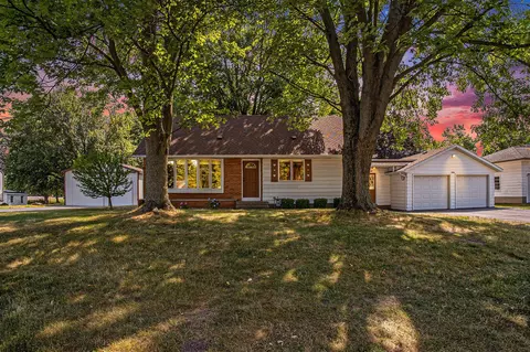 6762 96th, Zeeland, MI 49464