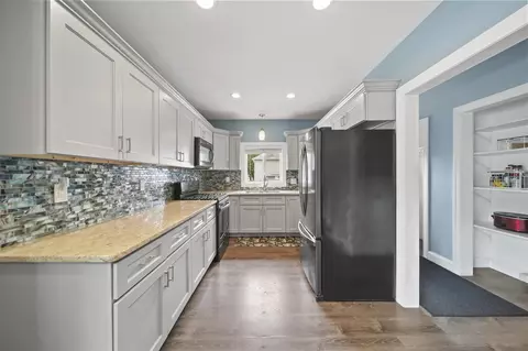 Kitchen - 1123 Walker, Jackson, MI 49202 photo 1 of 4