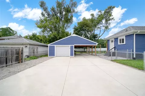 Exterior - 1123 Walker, Jackson, MI 49202 photo 6 of 23