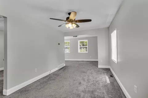 Living - 698 S Dettman, Jackson, MI 49203 photo 1 of 2