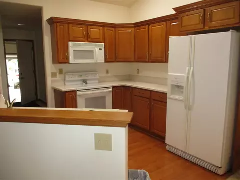 715 Fieldview, Grand Ledge, MI 48837 photo 5