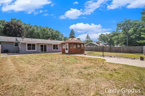 2085 E 95th, Newaygo, MI 49337 photo 27