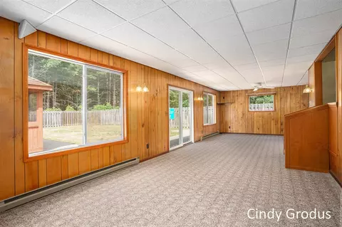 2085 E 95th, Newaygo, MI 49337 photo 12