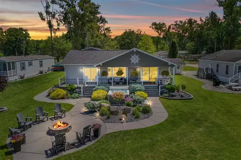 912 Beckwith, Quincy, MI 49082