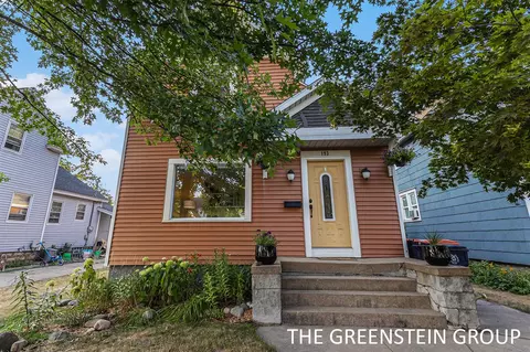 193 W 18th, Holland, MI 49423