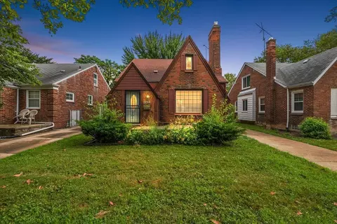 Exterior - 5910 Hillcrest, Grosse Pointe, MI 48236 photo 1 of 5
