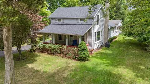 389 Hillsdale, Hillsdale, MI 49242