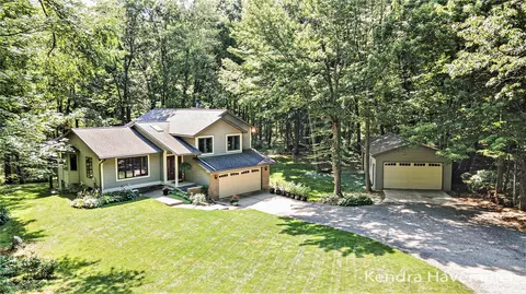 8601 Winterforest, Rockford, MI 49341