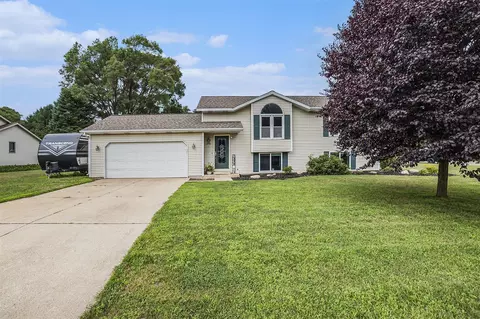 2661 Spring, Zeeland, MI 49464