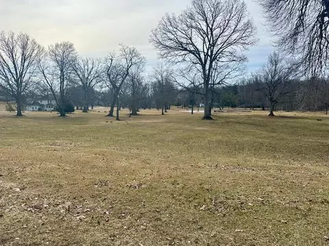 3800 Nelson, Jackson, MI 49203