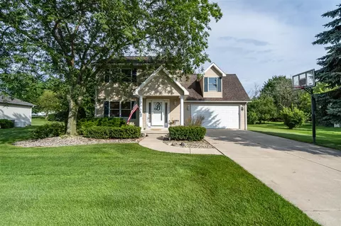 106 Nicole, Brooklyn, MI 49230