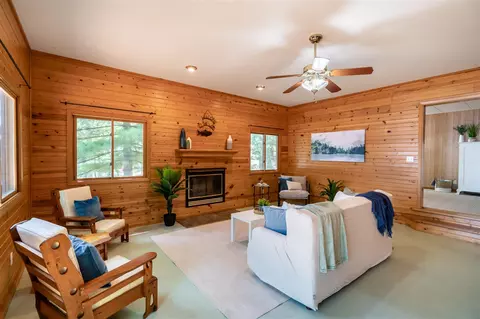 Living - 991 55th, Pullman, MI 49450 photo 3 of 3