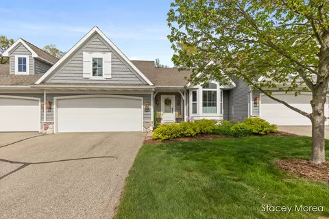 2530 Summit Rdg #43, Grand Rapids, MI 49505