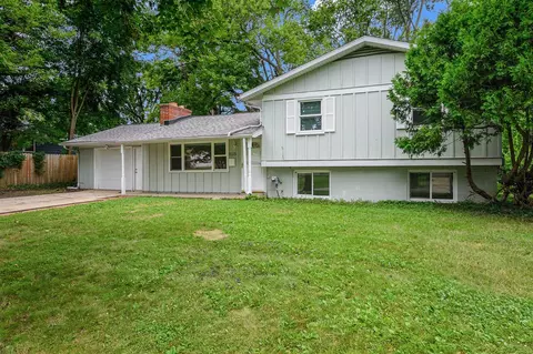 1026 Eldridge, Kalamazoo, MI 49006