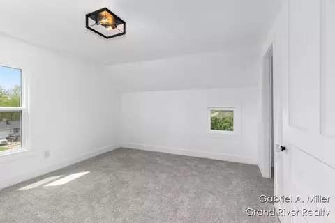 Bedroom - 49 E 112th, Grant, MI 49327 photo 4 of 5