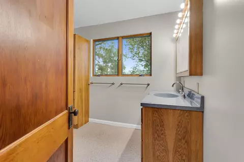 2901 E South, Jackson, MI 49201 photo 25