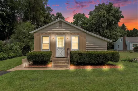 2427 Yankee, Niles, MI 49120