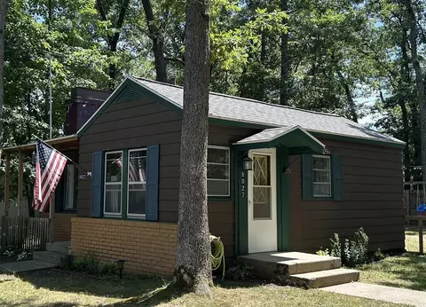 8027 W Hemlock, Baldwin, MI 49304