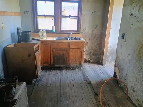 3571 E Decker, Custer, MI 49405 photo 9