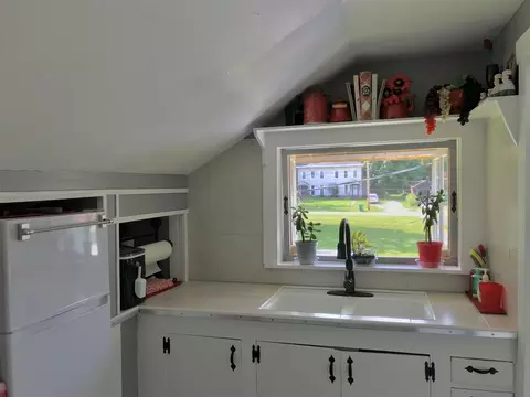 465 5 Centreville, Constantine, MI 49042 photo 8