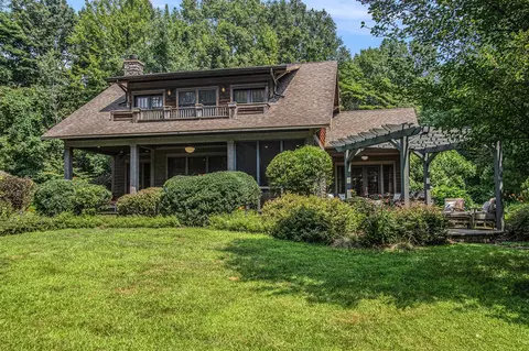 23438 72nd, South Haven, MI 49090