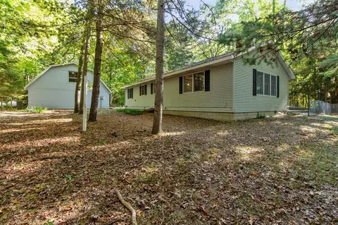 Exterior - 878 N Wolf, Baldwin, MI 49304 photo 11 of 21