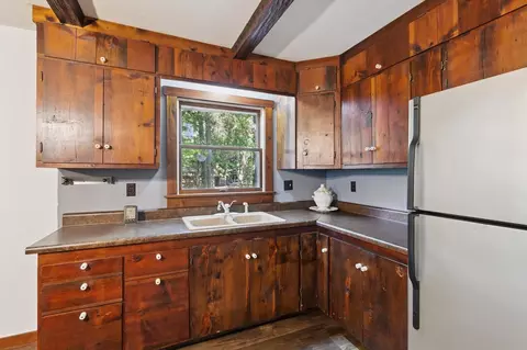 Kitchen - 878 N Wolf, Baldwin, MI 49304 photo 1 of 2