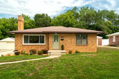 1723 Eighth, Grand Rapids, MI 49504