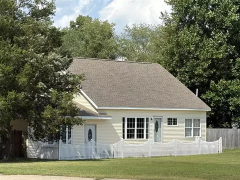 25222 Red Arrow, Mattawan, MI 49071