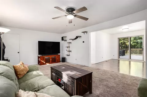 Living - 72 Royal, Springfield, MI 49037 photo 1 of 2