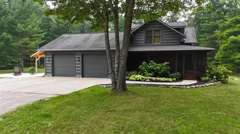 18925 Stronach Dm, Wellston, MI 49689