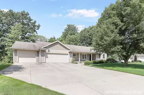7233 Manitoba, Hudsonville, MI 49426