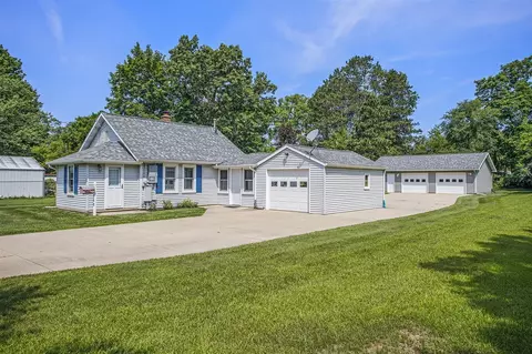 60 Kellogg, Battle Creek, MI 49037