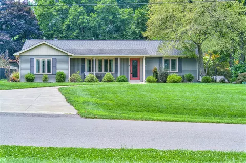 1286 Levant, Jackson, MI 49203