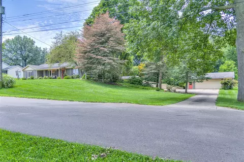 Exterior - 1286 Levant, Jackson, MI 49203 photo 6 of 13