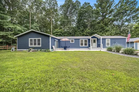 8359 W Whipperwill, Mears, MI 49436