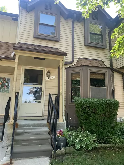 3054 Carly, Auburn Hills, MI 48326