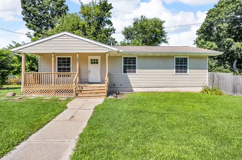 812 S Martin Luther King Jr, Jackson, MI 49203
